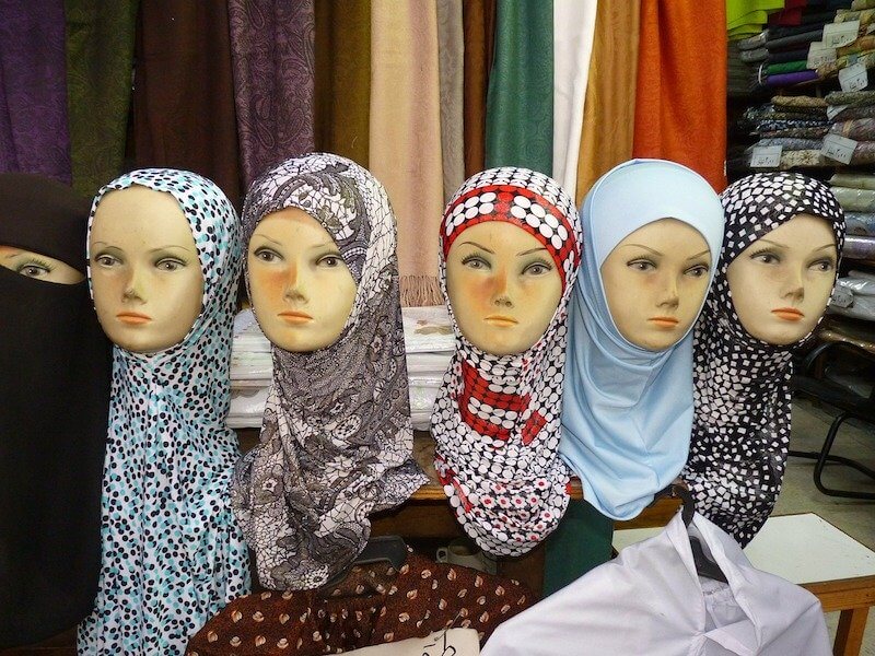 Mannequins with headscarves in a shop